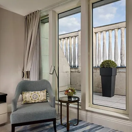 Al Habtoor Palace Budapest, Preferred & Hotell 5*