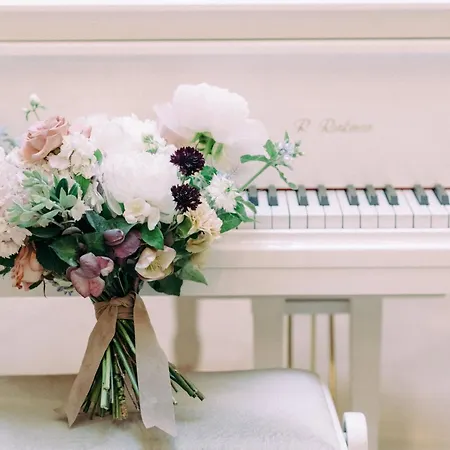 Al Habtoor Palace Budapest, Preferred & Otel