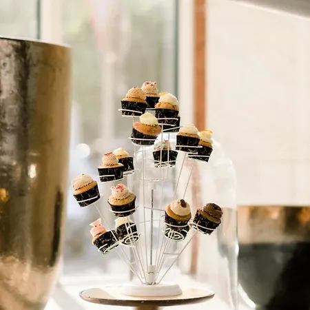 Al Habtoor Palace Budapest, Preferred & Hotel