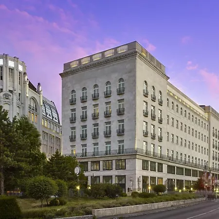 Al Habtoor Palace Budapest, Preferred & Szálloda