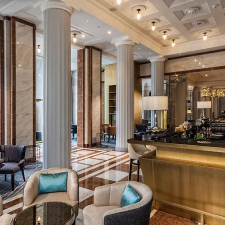 Отель Al Habtoor Palace Budapest, Preferred & 5*