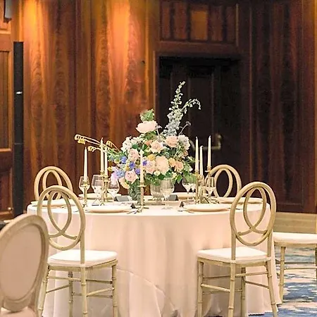 Al Habtoor Palace Budapest, Preferred & 호텔 부다페스트