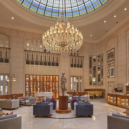 מלון Al Habtoor Palace Budapest, Preferred & 5*