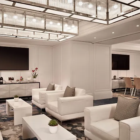 Al Habtoor Palace Budapest, Preferred & 5*