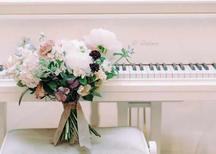 Al Habtoor Palace Budapest, Preferred & Hotell