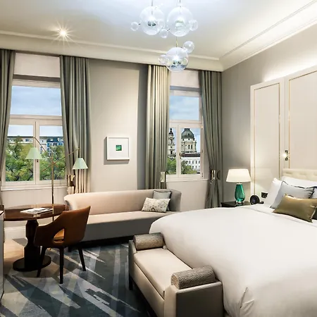 Al Habtoor Palace Budapest, Preferred & فندق