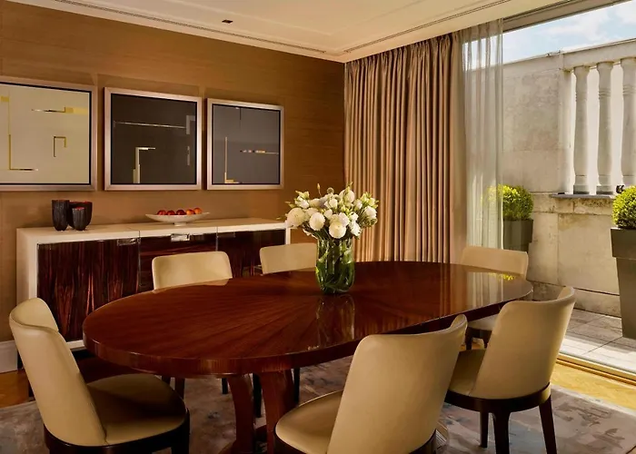 Hotel Al Habtoor Palace Budapest, Preferred & Budapeste