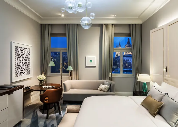 Al Habtoor Palace Budapest, Preferred & 5*