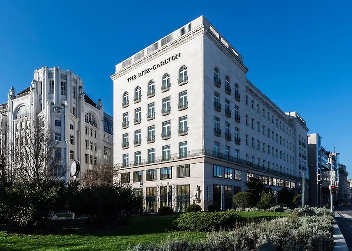 Al Habtoor Palace Budapest, Preferred & Hotel 5*